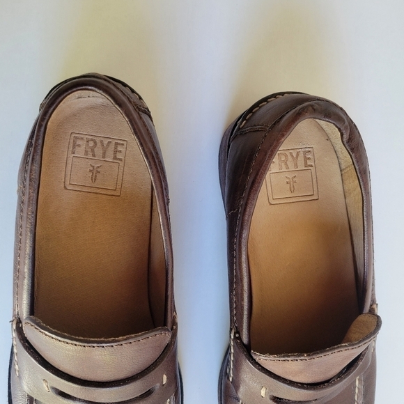 Frye men's brush leather Penny loafers size 7.5 - Picture 3 of 16